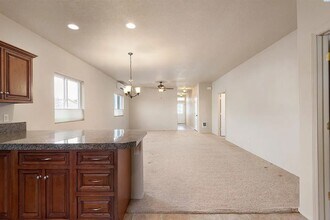 108 S Tweedt Pl in Kennewick, WA - Building Photo - Building Photo