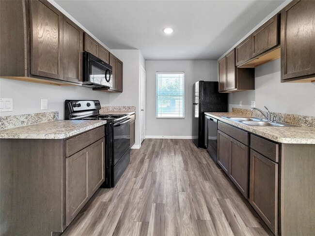 property at 2851 Golf Crest Dr