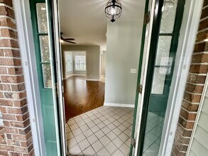 29 Lake Linden Dr in Bluffton, SC - Foto de edificio - Building Photo