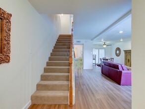710 Castle Ridge Rd in Austin, TX - Building Photo - Building Photo