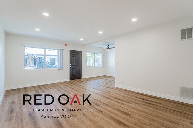 property at 3401 Ocean Park Blvd