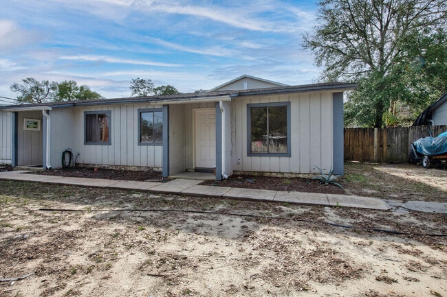 131 Bayou View Dr in Fort Walton Beach, FL - Building Photo - Building Photo