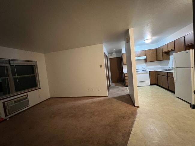 125 Crescent Lake Rd, Unit 111 in St. Clair, MO - Foto de edificio - Building Photo