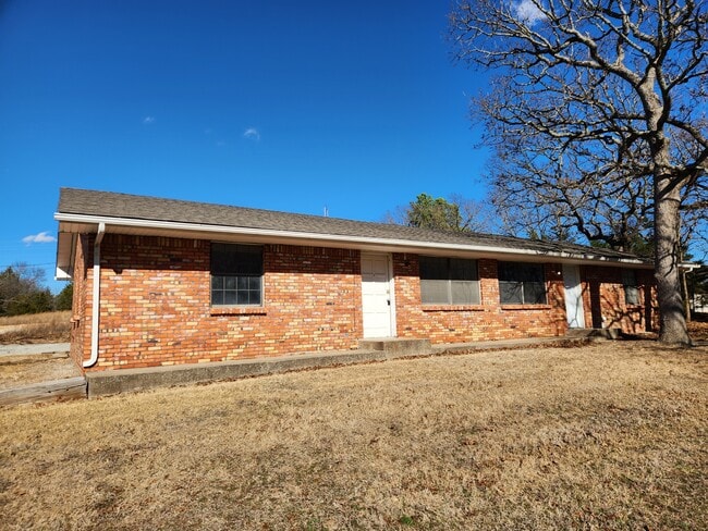 property at 306 SE 10th