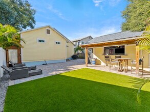 2803 N Morgan St in Tampa, FL - Building Photo - Building Photo