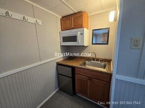 18 Main Rd in Holden, ME - Building Photo - Building Photo