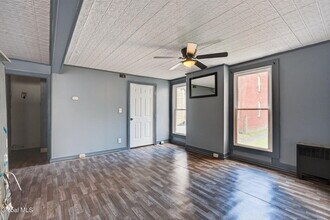 58 Congress St in Cohoes, NY - Building Photo - Building Photo