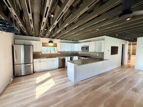 2949 S 78th St in Kansas City, KS - Foto de edificio - Building Photo