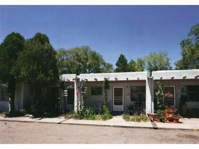 South Capitol Apartment Complex in Santa Fe, NM - Building Photo