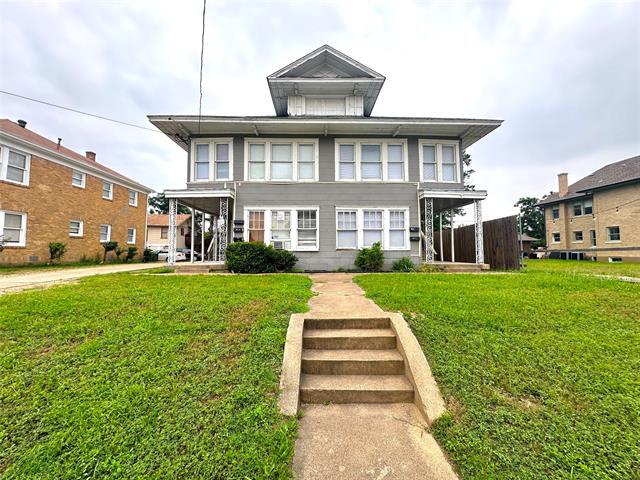 property at 819 N Marsalis Ave