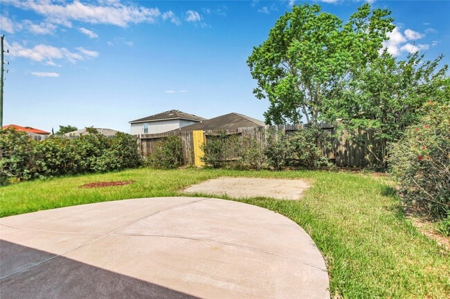 property at 4107 Pedernales River Ln