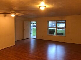 217 Janie Ln in Blacksburg, VA - Building Photo