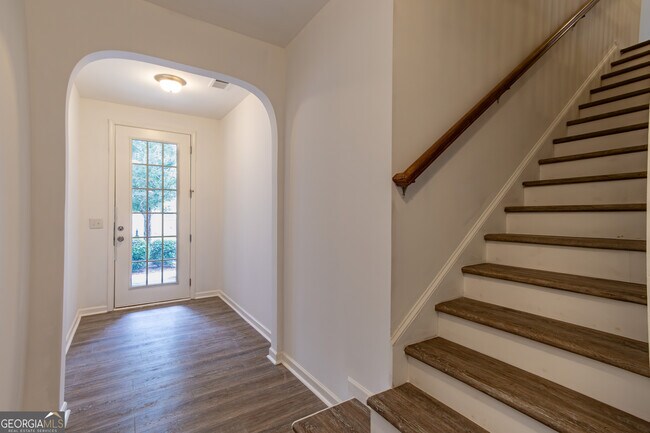 6802 Story Cir in Norcross, GA - Building Photo - Building Photo
