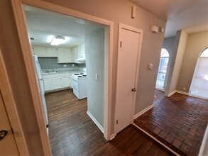 364 Yesterhouse Dr in Montgomery, AL - Building Photo - Building Photo
