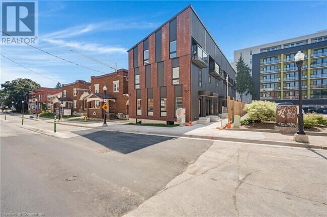 property at 15 Cedar St N