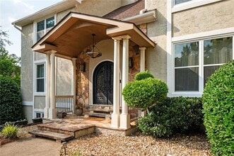 2917 Ashebrooke Dr NE in Marietta, GA - Building Photo - Building Photo