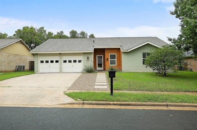 property at 2513 Broken Oak Dr