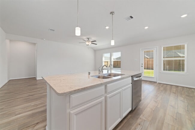 21519 Carbone Ln in Richmond, TX - Foto de edificio - Building Photo