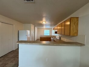 303 S 42nd St, Unit # C in Killeen, TX - Foto de edificio - Building Photo