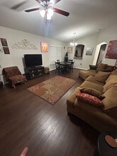 8151 Canterbury Lake Blvd in Tampa, FL - Building Photo - Building Photo