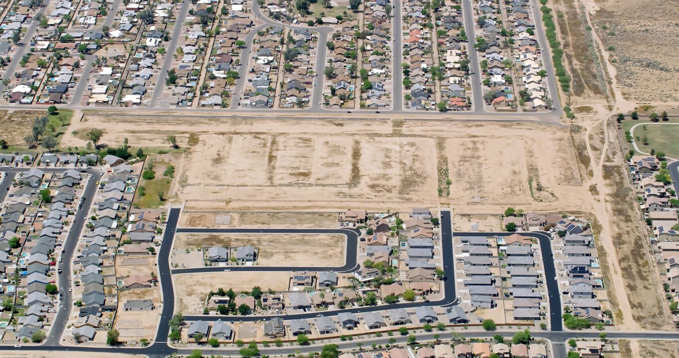 2556 N Colorado St in Casa Grande, AZ - Building Photo