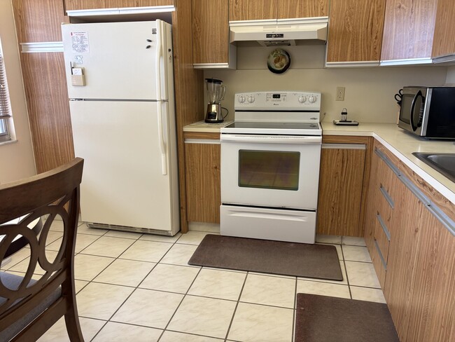 2202 Lucaya Bend in Coconut Creek, FL - Building Photo - Building Photo