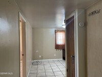 201 Wenda Dr in El Paso, TX - Building Photo - Building Photo