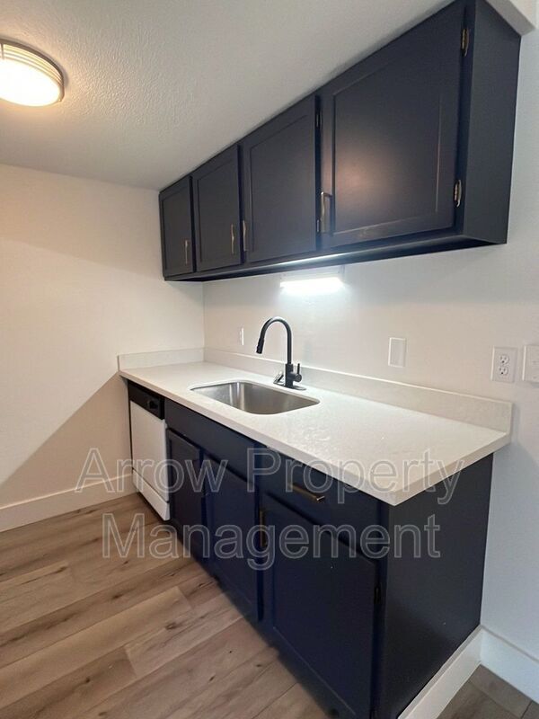 property at 3619 N 60th St