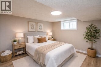 66 Weir St S in Hamilton, ON - Building Photo - Building Photo