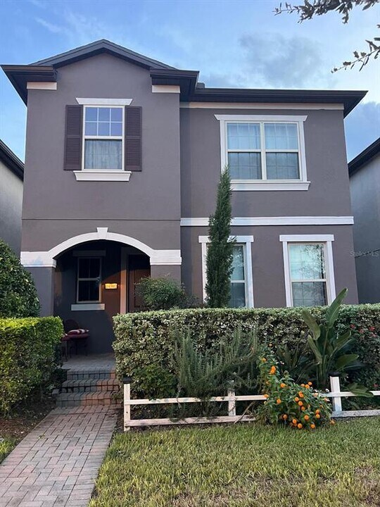 14302 Murcott Blossom Blvd in Winter Garden, FL - Building Photo
