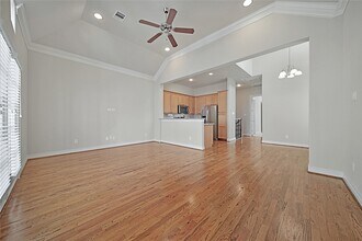 2726 Sherwin St in Houston, TX - Building Photo - Building Photo