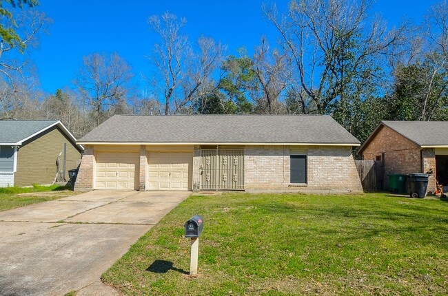 property at 8914 Valley Side Dr