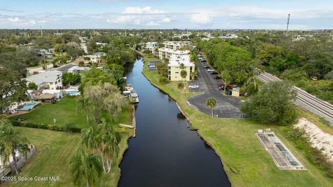 1001 W Eau Gallie Blvd, Unit 211 in Melbourne, FL - Building Photo - Building Photo