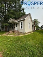 818 Water St in Eau Claire, WI - Building Photo - Building Photo