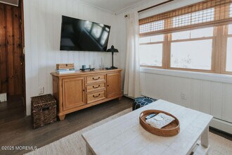 35 12th Ave in Seaside Park, NJ - Building Photo - Building Photo