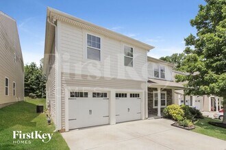 111 N Cromwell Dr in Mooresville, NC - Building Photo - Building Photo
