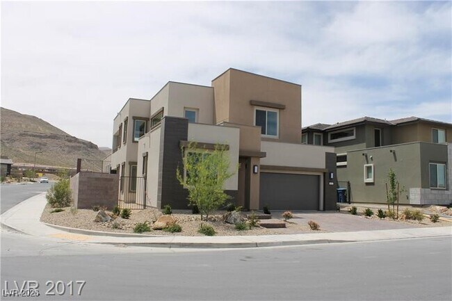 6037 Andezano Dr in Las Vegas, NV - Building Photo - Building Photo