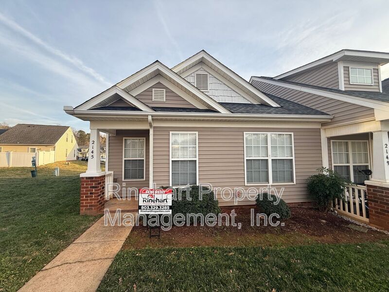 2145 Pavilion Ct in Rock Hill, SC - Foto de edificio