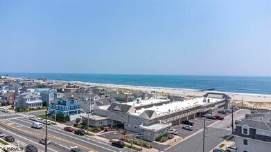 9010 Atlantic Ave in Margate City, NJ - Foto de edificio - Building Photo