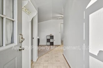 121 Yorkshire Dr in Yorktown, VA - Building Photo - Building Photo