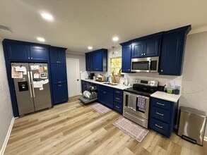 213 Lafayette Blvd in Gladewater, TX - Building Photo - Building Photo