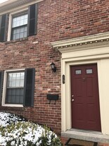 15 Hampton Dr in Evansville, IN - Building Photo