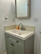 8208 Truxton Ave in Los Angeles, CA - Foto de edificio - Building Photo