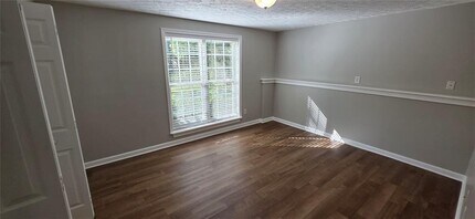 3813 N Bogan Rd in Buford, GA - Building Photo - Building Photo