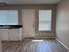 1503 Nolan River Rd in Cleburne, TX - Building Photo - Building Photo