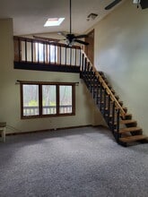 80 Fernwood Dr, Unit 80 Fernwood Dr. in East Longmeadow, MA - Building Photo - Building Photo