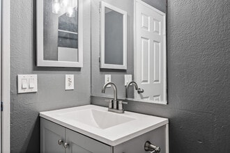 White Street Apartments in Adelanto, CA - Building Photo - Building Photo