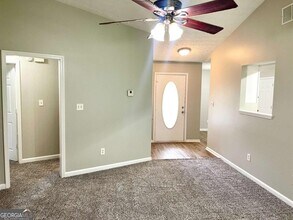 215 Mountain Ln in Covington, GA - Building Photo - Building Photo