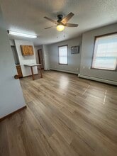 314 W 4th St in Winona, MN - Building Photo - Building Photo