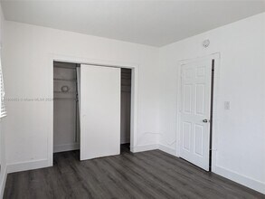 7805 Crespi Blvd in Miami Beach, FL - Building Photo - Building Photo